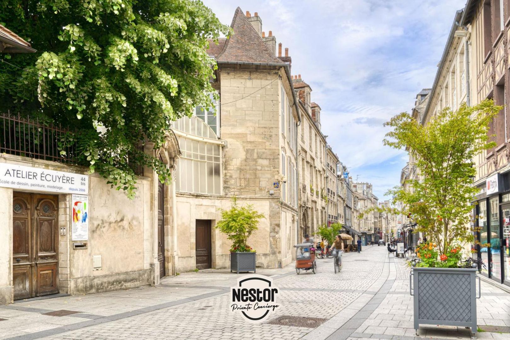 La Casa Bella — Chic & Modern Downtown Apartment Caen Exterior photo